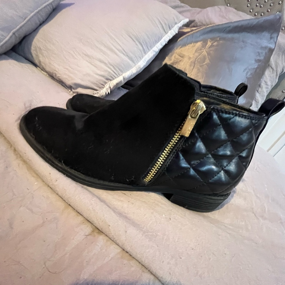 NINE WEST Black Boots - Picture 1 of 5